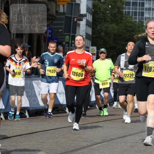 13.09.2026 - 21. swb-Marathon Bremen Strokosch-Dieckow http://msf.ph/oto/10389787 13.09.2026 11:11:33 Ziel 10313, 10419, 10527, 10611, 10644, 11062, 11141, 11231, 11458, 11483, 11679, 11745, 12126, 12148, 12396, 12507, 10155, 10552, 10616, 11239, 11927, 12082, 12286, 12336, 12553 meine-sportfotos.de