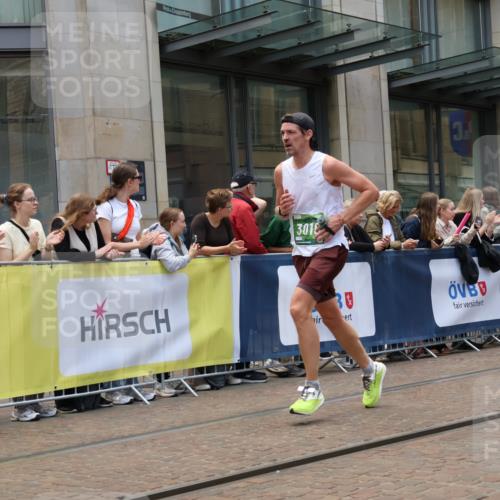 13.09.2026 - 21. swb-Marathon Bremen Strokosch-Dieckow http://msf.ph/oto/10389834 13.09.2026 13:01:00 Ziel 1411, 1619, 3019, 4118, 4328, 5663, 5996, 371, 453, 6359, 8749, 9849 meine-sportfotos.de
