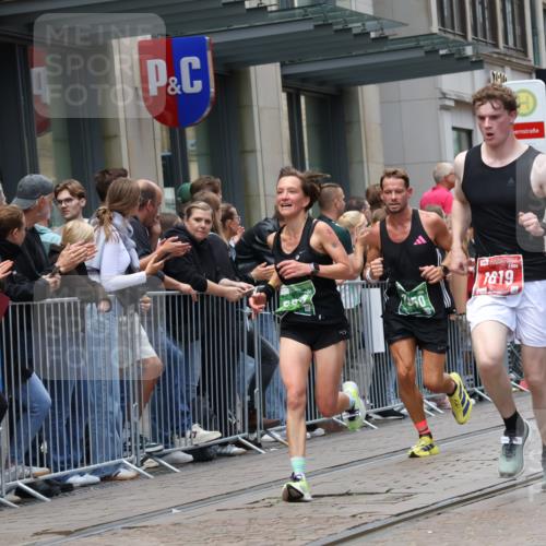 13.09.2026 - 21. swb-Marathon Bremen Strokosch-Dieckow http://msf.ph/oto/10389958 13.09.2026 13:01:23 Ziel 1614, 4118, 4696, 5369, 7950, 9137, 13063, 13168, 1411, 1619, 3019, 4328, 5663, 5996 meine-sportfotos.de