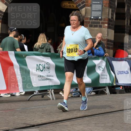 13.09.2026 - 21. swb-Marathon Bremen Strokosch-Dieckow http://msf.ph/oto/10389980 13.09.2026 11:12:17 Ziel 10490, 10582, 11585, 10213, 10406, 10414, 10909, 11716, 12327 meine-sportfotos.de