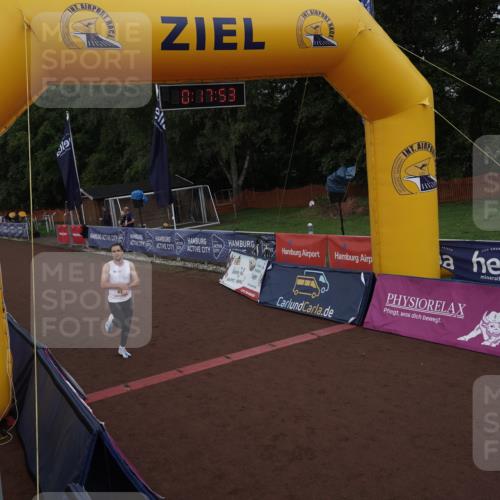 13.09.2026 - Airport Race Dennis Weichert http://msf.ph/oto/10390059 13.09.2026 10:18:26 Ziel 4179 meine-sportfotos.de