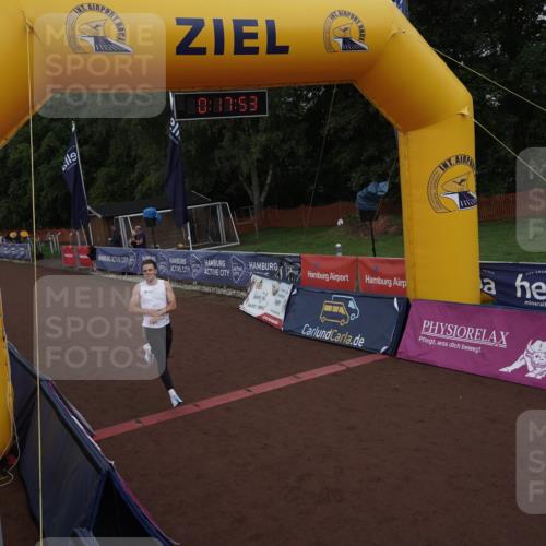 13.09.2026 - Airport Race Dennis Weichert http://msf.ph/oto/10390066 13.09.2026 10:18:26 Ziel 4179 meine-sportfotos.de