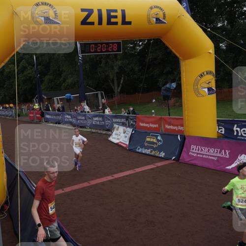 13.09.2026 - Airport Race Dennis Weichert http://msf.ph/oto/10390176 13.09.2026 10:21:01 Ziel 4113, 5240 meine-sportfotos.de