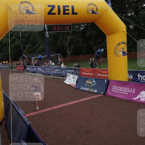 13.09.2026 - Airport Race Dennis Weichert http://msf.ph/oto/10390222 13.09.2026 10:21:44 Ziel 5245, 5300 meine-sportfotos.de
