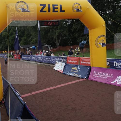 13.09.2026 - Airport Race Dennis Weichert http://msf.ph/oto/10390416 13.09.2026 10:23:14 Ziel 5128, 5282 meine-sportfotos.de