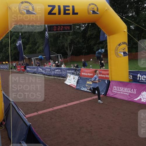 13.09.2026 - Airport Race Dennis Weichert http://msf.ph/oto/10390473 13.09.2026 10:23:17 Ziel 5128, 5282 meine-sportfotos.de