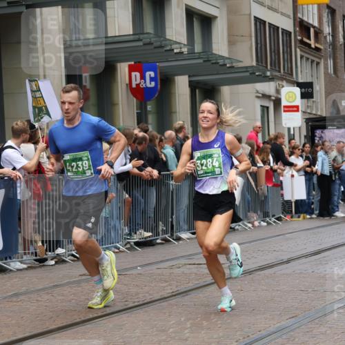 13.09.2026 - 21. swb-Marathon Bremen Strokosch-Dieckow http://msf.ph/oto/10390768 13.09.2026 13:04:07 Ziel 650, 744, 1223, 1224, 1860, 2207, 2956, 3284, 3424, 4110, 4239, 6815, 7871, 8936, 9813, 13034, 895, 2094, 2889, 3500, 4236, 6815, 8096, 9061, 9129, 9544, 9642 meine-sportfotos.de