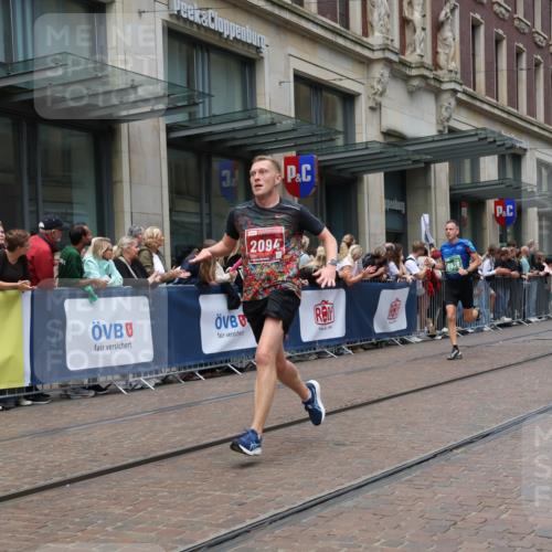 13.09.2026 - 21. swb-Marathon Bremen Strokosch-Dieckow http://msf.ph/oto/10390839 13.09.2026 13:04:17 Ziel 650, 744, 1223, 1224, 1712, 1860, 2207, 2956, 5283, 7871, 8701, 8936, 9070, 13034, 650, 895, 2094, 3284, 3424, 4110, 4236, 4239, 6815, 9061, 9129, 9544, 9813 meine-sportfotos.de