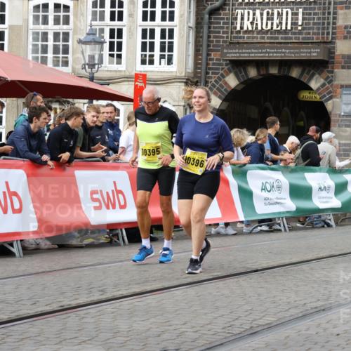 13.09.2026 - 21. swb-Marathon Bremen Strokosch-Dieckow http://msf.ph/oto/10390842 13.09.2026 11:14:29 Ziel 10402, 10491, 10586, 10854, 10880, 11027, 11233, 11535, 11864, 11902, 10519, 10705, 11186, 11408 meine-sportfotos.de