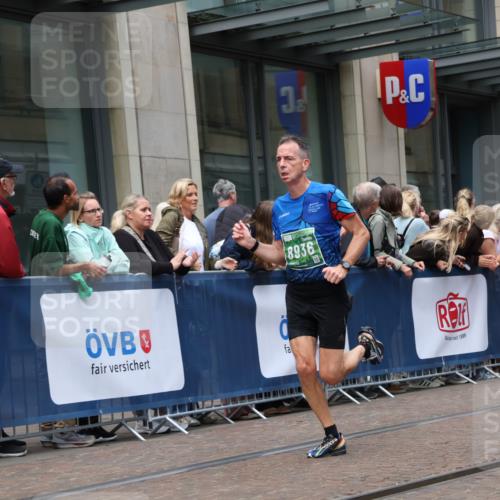 13.09.2026 - 21. swb-Marathon Bremen Strokosch-Dieckow http://msf.ph/oto/10390853 13.09.2026 13:04:18 Ziel 744, 1223, 1224, 1712, 1860, 2207, 2956, 5283, 7871, 8701, 8936, 9070, 13034, 650, 895, 2094, 3284, 3424, 4110, 4236, 4239, 6815, 9061, 9129, 9544, 9813 meine-sportfotos.de