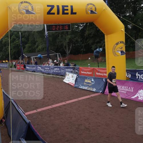 13.09.2026 - Airport Race Dennis Weichert http://msf.ph/oto/10390860 13.09.2026 10:23:50 Ziel 4005, 4020, 4021, 5053, 5203, 5466 meine-sportfotos.de