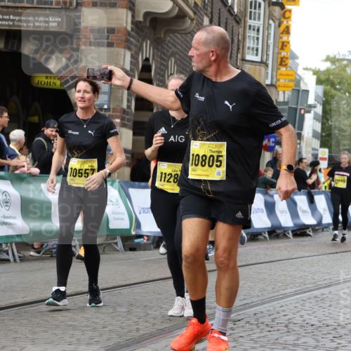 13.09.2026 - 21. swb-Marathon Bremen Strokosch-Dieckow http://msf.ph/oto/10391072 13.09.2026 11:14:59 Ziel 10519, 10705, 10722, 10805, 11097, 11098, 11186, 11408, 12112, 10325, 11694, 11810, 11990, 12110, 12333 meine-sportfotos.de