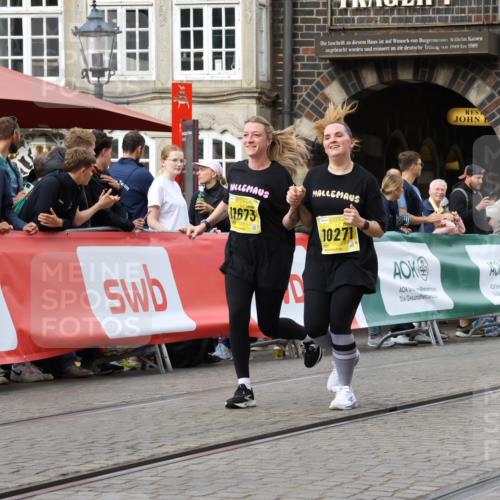 13.09.2026 - 21. swb-Marathon Bremen Strokosch-Dieckow http://msf.ph/oto/10391110 13.09.2026 11:15:05 Ziel 10519, 10557, 10705, 10752, 10776, 10805, 11085, 11097, 11098, 11186, 11288, 11408, 11645, 11876, 11974, 12191, 12193, 11424, 11990 meine-sportfotos.de