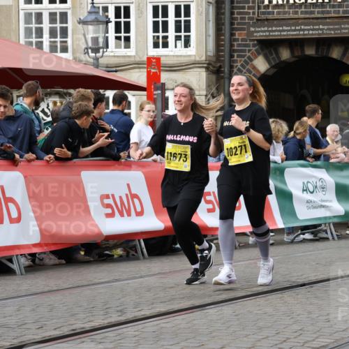 13.09.2026 - 21. swb-Marathon Bremen Strokosch-Dieckow http://msf.ph/oto/10391117 13.09.2026 11:15:05 Ziel 10519, 10557, 10705, 10752, 10776, 10805, 11085, 11097, 11098, 11186, 11288, 11408, 11645, 11876, 11974, 12191, 12193, 11424, 11990 meine-sportfotos.de