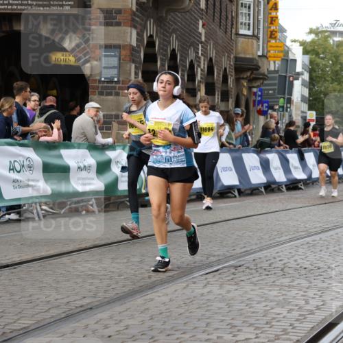 13.09.2026 - 21. swb-Marathon Bremen Strokosch-Dieckow http://msf.ph/oto/10391153 13.09.2026 11:15:10 Ziel 10271, 10519, 10557, 10605, 10705, 10752, 10776, 10805, 11085, 11097, 11098, 11186, 11288, 11645, 11673, 11876, 11974, 12191, 12193, 10606, 11424 meine-sportfotos.de