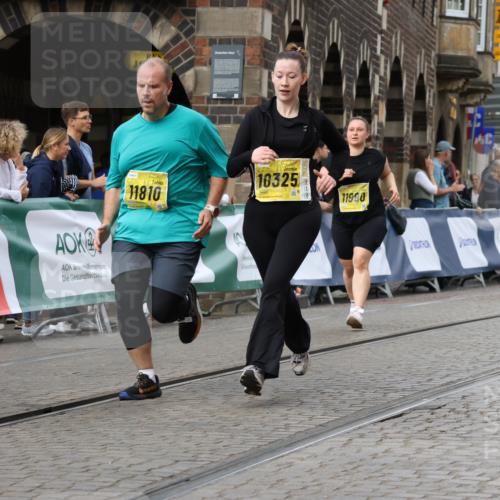 13.09.2026 - 21. swb-Marathon Bremen Strokosch-Dieckow http://msf.ph/oto/10391191 13.09.2026 11:15:14 Ziel 10271, 10325, 10557, 10605, 10752, 10776, 10805, 11085, 11097, 11098, 11288, 11645, 11673, 11810, 11876, 11974, 12110, 12191, 12193, 12333, 10606, 11424 meine-sportfotos.de