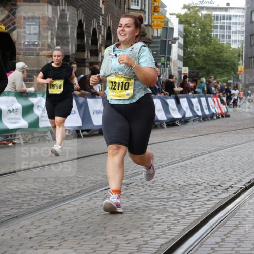 13.09.2026 - 21. swb-Marathon Bremen Strokosch-Dieckow http://msf.ph/oto/10391194 13.09.2026 11:15:14 Ziel 10271, 10325, 10557, 10605, 10752, 10776, 10805, 11085, 11097, 11098, 11288, 11645, 11673, 11810, 11876, 11974, 12110, 12191, 12193, 12333, 10606, 11424 meine-sportfotos.de