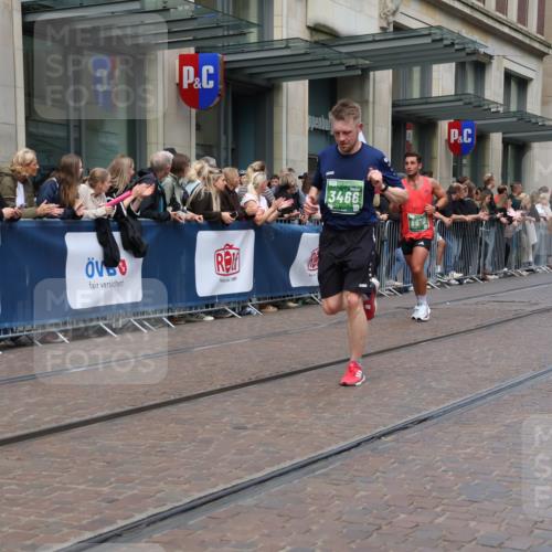 13.09.2026 - 21. swb-Marathon Bremen Strokosch-Dieckow http://msf.ph/oto/10391361 13.09.2026 13:05:55 Ziel 474, 681, 1901, 3297, 3466, 4614, 5803, 6686, 7336, 7399, 8621, 8670, 8983, 9429, 9934, 1017, 1301, 1562, 1745, 1879, 2538, 3242, 3520, 4157, 4712, 6025, 6058, 7399, 8334, 8706, 8877, 8973, 9010, 9918 meine-sportfotos.de