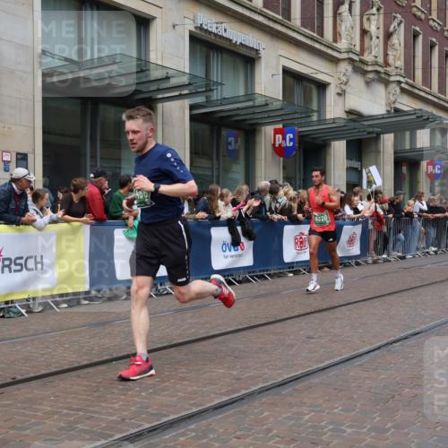 13.09.2026 - 21. swb-Marathon Bremen Strokosch-Dieckow http://msf.ph/oto/10391367 13.09.2026 13:05:56 Ziel 474, 681, 1901, 3297, 3466, 4614, 5803, 6686, 7336, 8621, 8670, 8983, 9429, 9934, 1017, 1301, 1562, 1745, 1879, 2538, 3520, 4157, 4712, 6025, 6058, 7399, 8334, 8706, 8877, 8973, 9010, 9918 meine-sportfotos.de