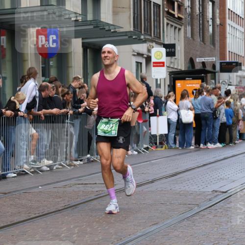 13.09.2026 - 21. swb-Marathon Bremen Strokosch-Dieckow http://msf.ph/oto/10391395 13.09.2026 13:06:06 Ziel 474, 1770, 1901, 1921, 2832, 4777, 7590, 8621, 8670, 9934, 13148, 681, 1017, 1745, 2538, 3297, 3466, 3520, 4157, 4614, 4712, 5803, 6025, 6058, 6686, 7336, 7399, 8334, 8706, 8877, 8973, 8983, 9010, 9429, 9918 meine-sportfotos.de