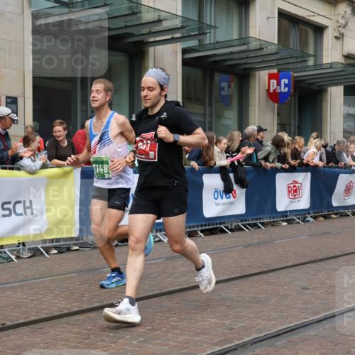 13.09.2026 - 21. swb-Marathon Bremen Strokosch-Dieckow http://msf.ph/oto/10391424 13.09.2026 13:06:13 Ziel 474, 508, 788, 1770, 1921, 2832, 3910, 4777, 5238, 6951, 7590, 8621, 9934, 13148, 474, 681, 1901, 3297, 3466, 4614, 4712, 5803, 6058, 6686, 7336, 7399, 8334, 8670, 8877, 8983, 9429, 9918, 9934 meine-sportfotos.de