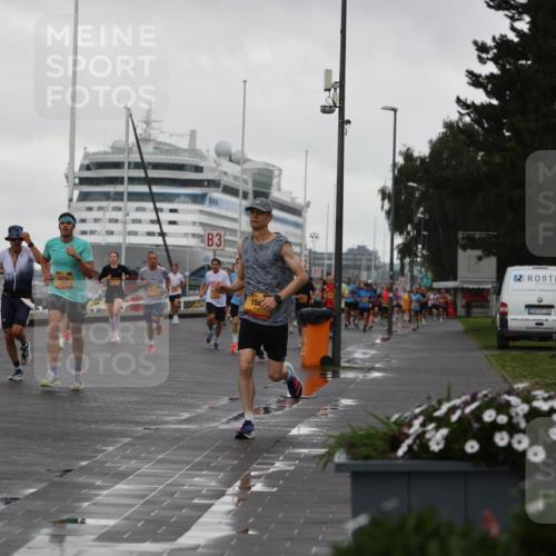 13.09.2026 - Kiel Lauf Andreas Tolksdorf http://msf.ph/oto/10399943 13.09.2026 10:57:33 Kiellinie 9247, 5226, 3, 104 meine-sportfotos.de