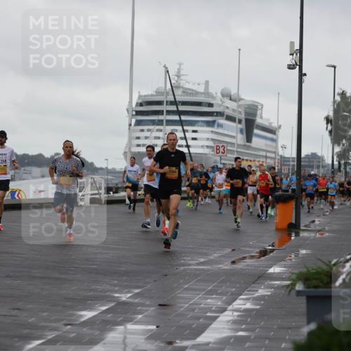 13.09.2026 - Kiel Lauf Andreas Tolksdorf http://msf.ph/oto/10400038 13.09.2026 10:57:37 Kiellinie 4, 7084, 3, 100 meine-sportfotos.de