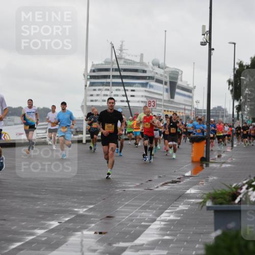 13.09.2026 - Kiel Lauf Andreas Tolksdorf http://msf.ph/oto/10400074 13.09.2026 10:57:41 Kiellinie 4, 6333, 7077, 3 meine-sportfotos.de