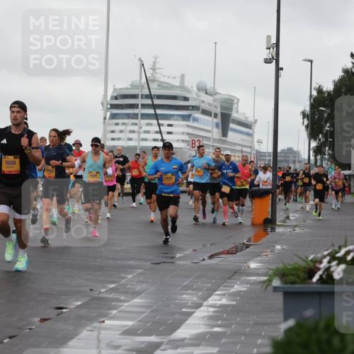 13.09.2026 - Kiel Lauf Andreas Tolksdorf http://msf.ph/oto/10400188 13.09.2026 10:57:47 Kiellinie 4, 9767, 7659, 10093, 1642, 3, 100 meine-sportfotos.de