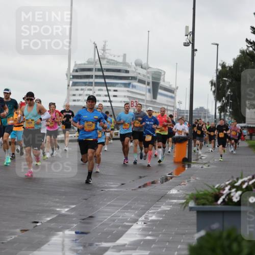 13.09.2026 - Kiel Lauf Andreas Tolksdorf http://msf.ph/oto/10400204 13.09.2026 10:57:48 Kiellinie 4, 6722, 10093, 5828, 1642, 3, 100 meine-sportfotos.de