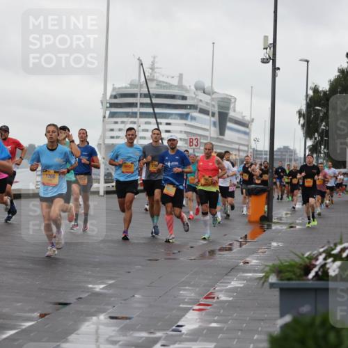 13.09.2026 - Kiel Lauf Andreas Tolksdorf http://msf.ph/oto/10400240 13.09.2026 10:57:51 Kiellinie 4, 1642, 1266, 8233, 270, 9662, 3, 33607, 100 meine-sportfotos.de