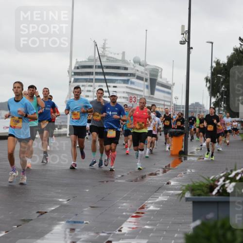13.09.2026 - Kiel Lauf Andreas Tolksdorf http://msf.ph/oto/10400247 13.09.2026 10:57:51 Kiellinie 4, 642, 11408, 1266, 9662, 2700, 3, 3360, 100 meine-sportfotos.de
