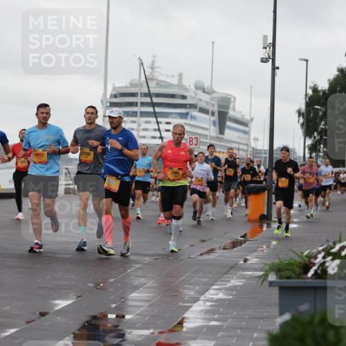 13.09.2026 - Kiel Lauf Andreas Tolksdorf http://msf.ph/oto/10400275 13.09.2026 10:57:52 Kiellinie 4, 1510, 8233, 9662, 2700, 3360, 3 meine-sportfotos.de