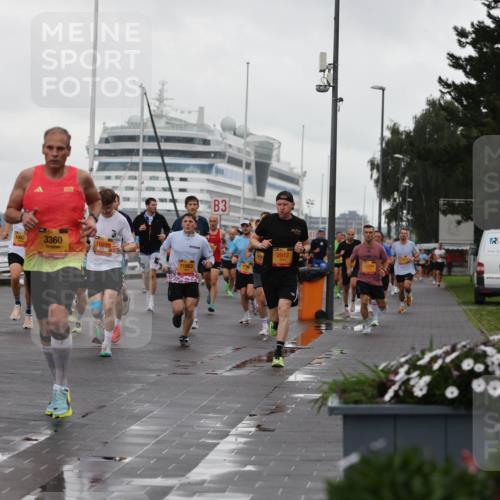 13.09.2026 - Kiel Lauf Andreas Tolksdorf http://msf.ph/oto/10400297 13.09.2026 10:57:54 Kiellinie 1003, 3360, 10238, 11863, 3, 8912 meine-sportfotos.de