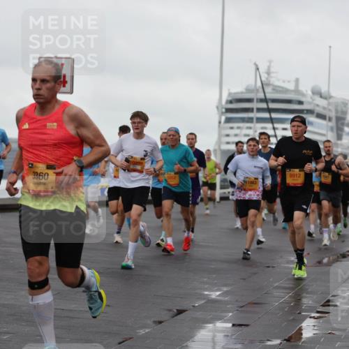 13.09.2026 - Kiel Lauf Andreas Tolksdorf http://msf.ph/oto/10400312 13.09.2026 10:57:56 Kiellinie 3884, 1, 39, 3360, 10238, 89, 5852, 1863, 8912 meine-sportfotos.de