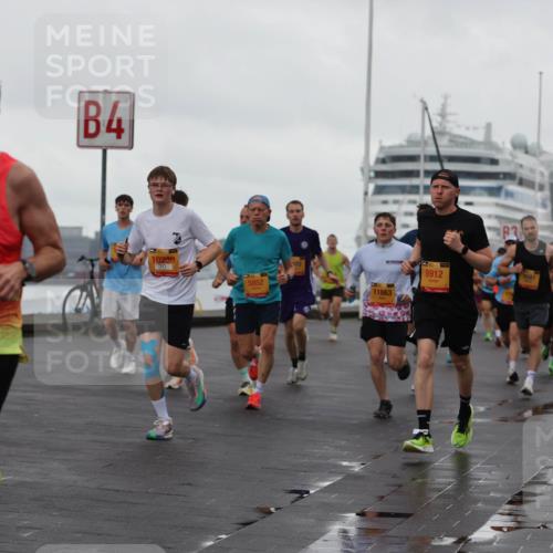 13.09.2026 - Kiel Lauf Andreas Tolksdorf http://msf.ph/oto/10400322 13.09.2026 10:57:56 Kiellinie 705, 3360, 4, 10238, 5852, 972, 11863, 39, 8912, 5587 meine-sportfotos.de