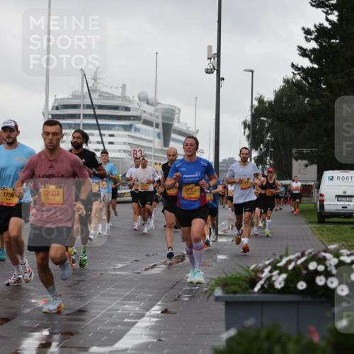 13.09.2026 - Kiel Lauf Andreas Tolksdorf http://msf.ph/oto/10400377 13.09.2026 10:57:59 Kiellinie 87, 7369, 1756, 12604, 3, 5681, 192, 100 meine-sportfotos.de