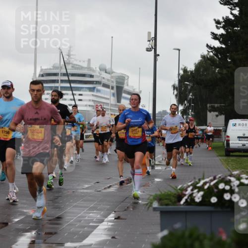 13.09.2026 - Kiel Lauf Andreas Tolksdorf http://msf.ph/oto/10400378 13.09.2026 10:57:59 Kiellinie 1756, 12604, 2, 11787, 5681, 1637, 100 meine-sportfotos.de