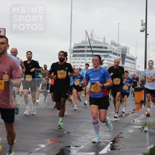 13.09.2026 - Kiel Lauf Andreas Tolksdorf http://msf.ph/oto/10400391 13.09.2026 10:58:01 Kiellinie 12604, 7643, 5681, 11787, 116 meine-sportfotos.de