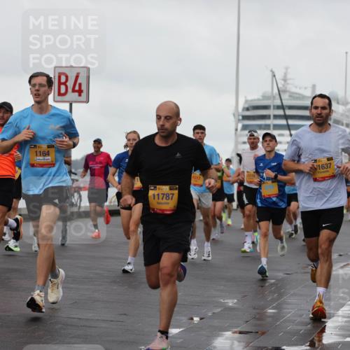 13.09.2026 - Kiel Lauf Andreas Tolksdorf http://msf.ph/oto/10400427 13.09.2026 10:58:03 Kiellinie 7369, 39, 1164, 4, 1, 38, 11787, 4517, 11118, 1637, 2458 meine-sportfotos.de