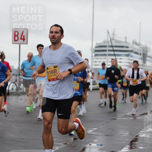 13.09.2026 - Kiel Lauf Andreas Tolksdorf http://msf.ph/oto/10400436 13.09.2026 10:58:04 Kiellinie 4311, 4, 38, 11637 meine-sportfotos.de
