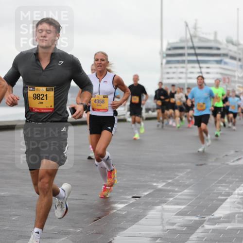 13.09.2026 - Kiel Lauf Andreas Tolksdorf http://msf.ph/oto/10400437 13.09.2026 10:58:13 Kiellinie 3685, 48, 9821, 4358 meine-sportfotos.de