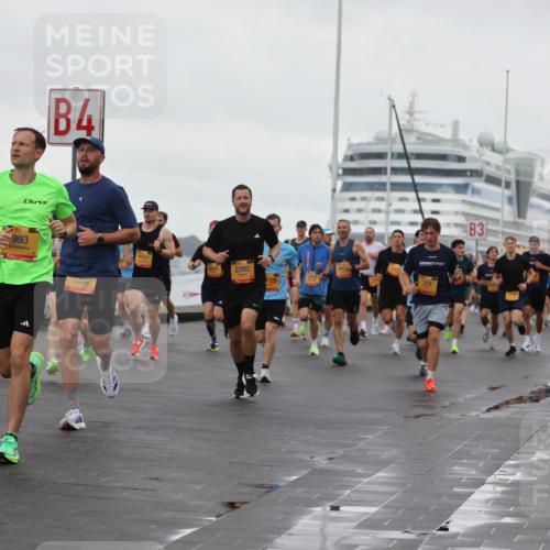 13.09.2026 - Kiel Lauf Andreas Tolksdorf http://msf.ph/oto/10400507 13.09.2026 10:58:18 Kiellinie 39, 993, 4, 5117, 2392, 7282, 333, 3, 7462 meine-sportfotos.de