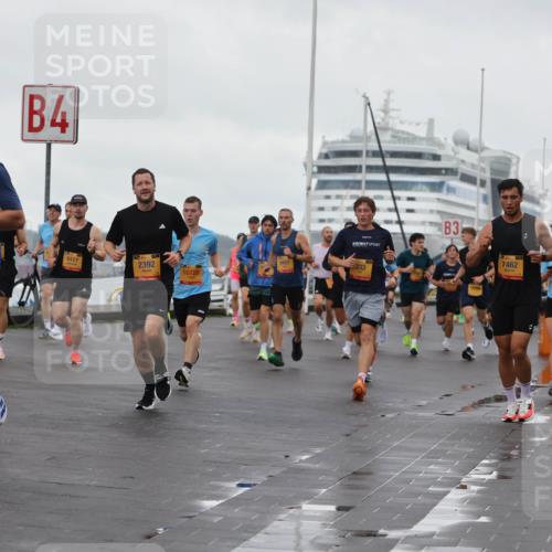 13.09.2026 - Kiel Lauf Andreas Tolksdorf http://msf.ph/oto/10400516 13.09.2026 10:58:19 Kiellinie 4, 5117, 9451, 2392, 10728, 3, 7462, 12486 meine-sportfotos.de