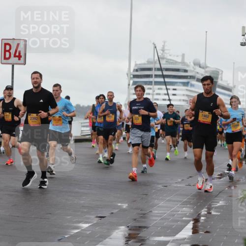 13.09.2026 - Kiel Lauf Andreas Tolksdorf http://msf.ph/oto/10400525 13.09.2026 10:58:19 Kiellinie 7211, 4, 5117, 2392, 10728, 7462, 12486, 9451, 333, 9071 meine-sportfotos.de