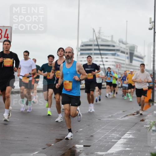 13.09.2026 - Kiel Lauf Andreas Tolksdorf http://msf.ph/oto/10400594 13.09.2026 10:58:23 Kiellinie 12486, 4, 10341, 2221, 38, 9071, 31500, 83 meine-sportfotos.de