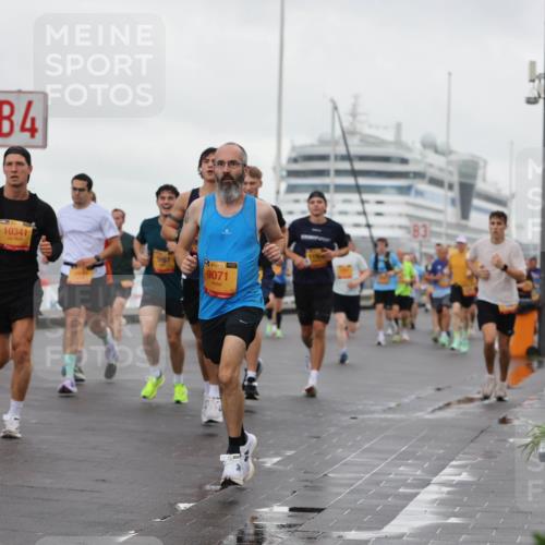 13.09.2026 - Kiel Lauf Andreas Tolksdorf http://msf.ph/oto/10400598 13.09.2026 10:58:23 Kiellinie 36, 4, 10341, 38, 9071 meine-sportfotos.de