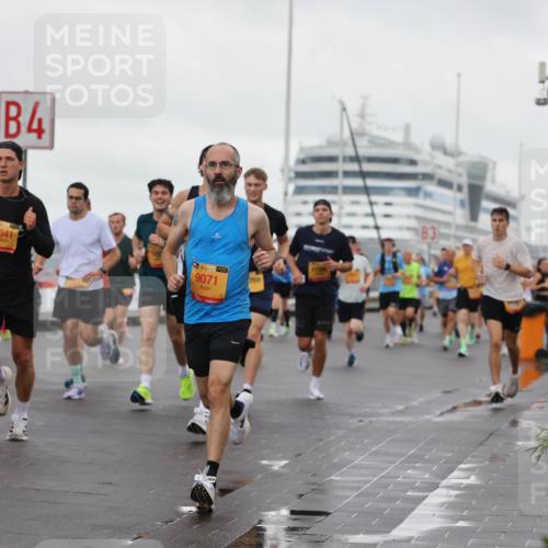 13.09.2026 - Kiel Lauf Andreas Tolksdorf http://msf.ph/oto/10400601 13.09.2026 10:58:23 Kiellinie 4, 10341, 38, 9071, 769 meine-sportfotos.de