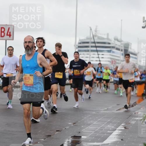 13.09.2026 - Kiel Lauf Andreas Tolksdorf http://msf.ph/oto/10400611 13.09.2026 10:58:24 Kiellinie 10341, 4, 38, 9071, 12769, 11508, 7003 meine-sportfotos.de
