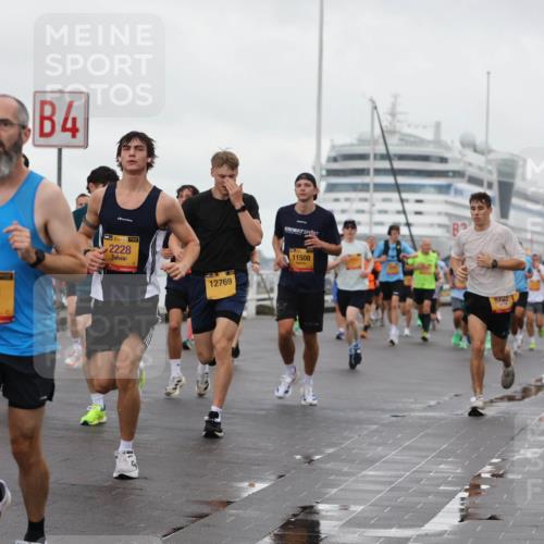 13.09.2026 - Kiel Lauf Andreas Tolksdorf http://msf.ph/oto/10400613 13.09.2026 10:58:24 Kiellinie 5771, 4, 39, 9071, 38, 2228, 12769, 11508, 6725, 7003 meine-sportfotos.de